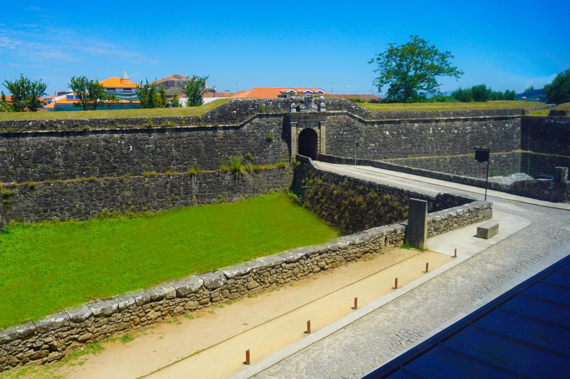 Alojamento Fortaleza فالينسا المظهر الخارجي الصورة